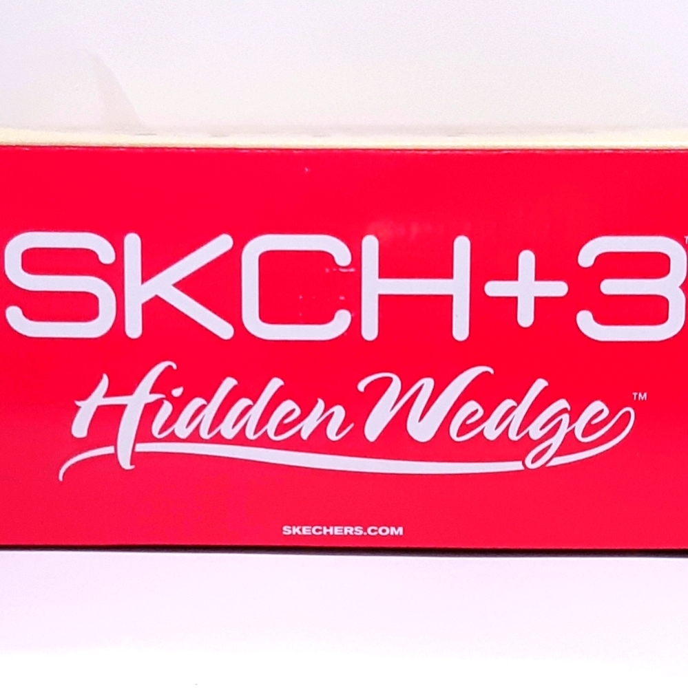 SKECHERS !